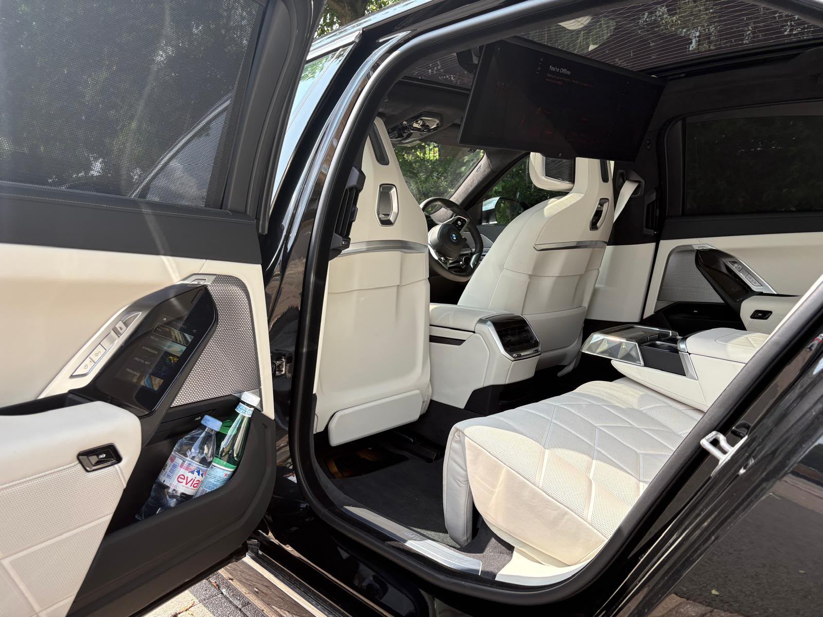 BMW i7 Excellence
